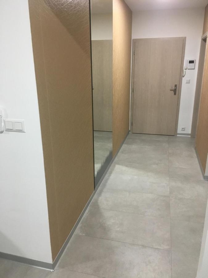 Apartment Sun Lakes - Sever سينيتش المظهر الخارجي الصورة