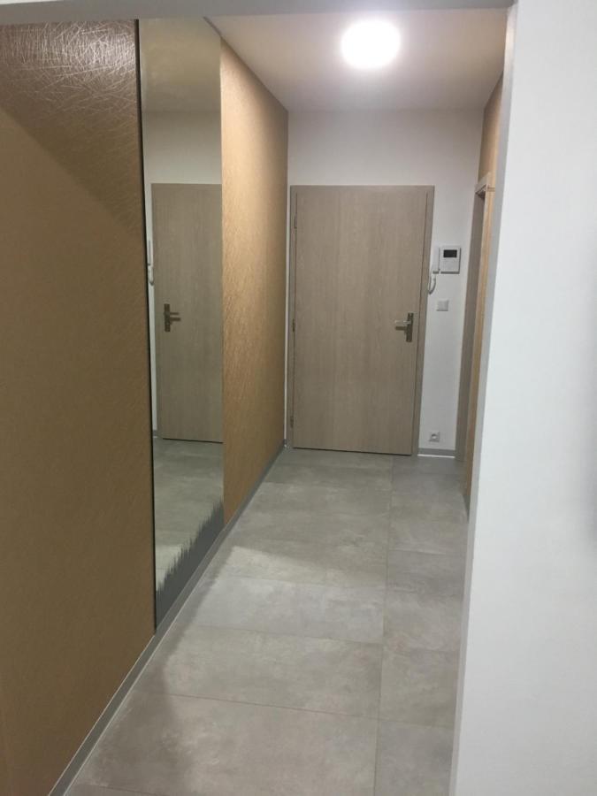 Apartment Sun Lakes - Sever سينيتش المظهر الخارجي الصورة