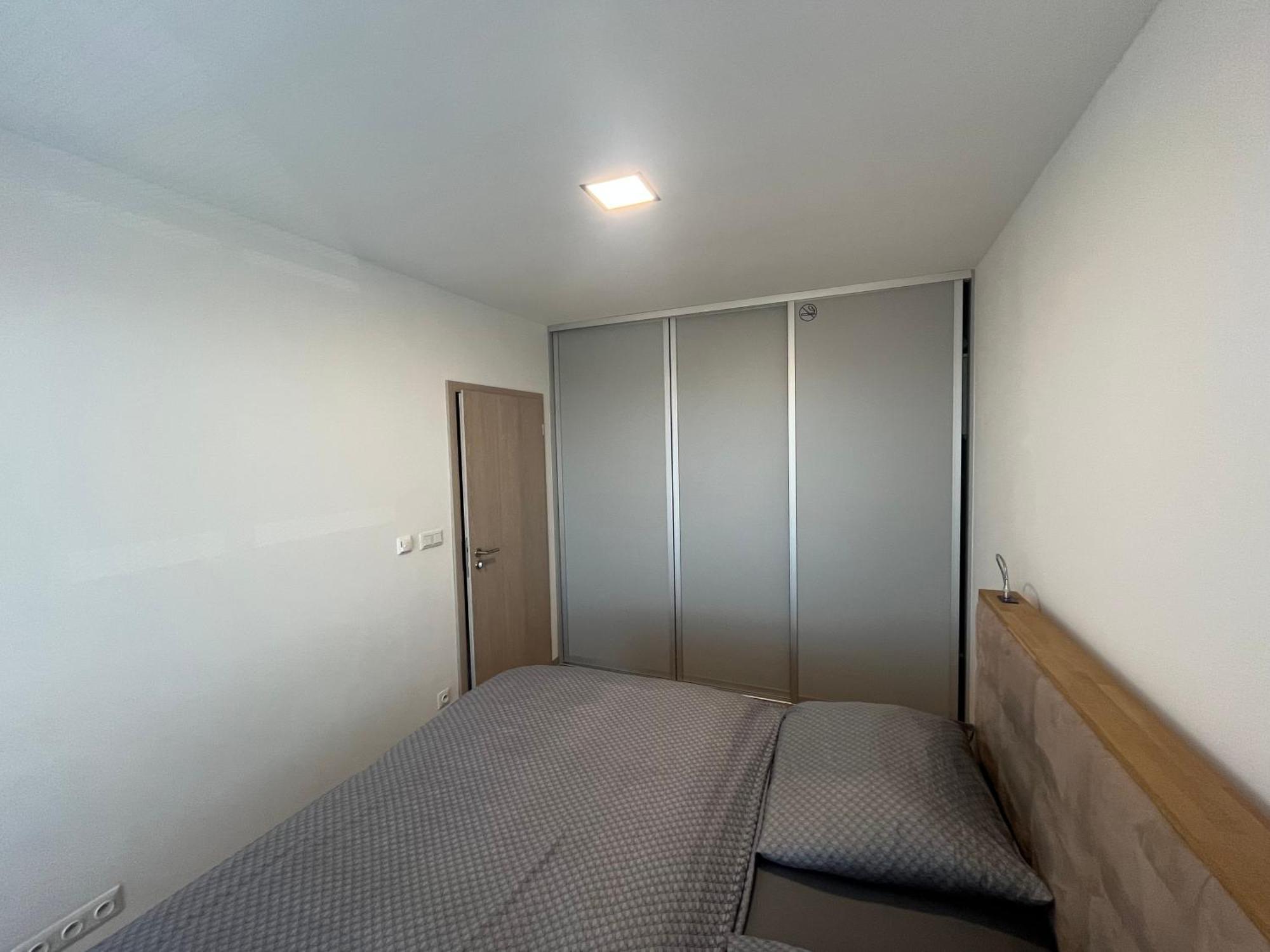 Apartment Sun Lakes - Sever سينيتش المظهر الخارجي الصورة